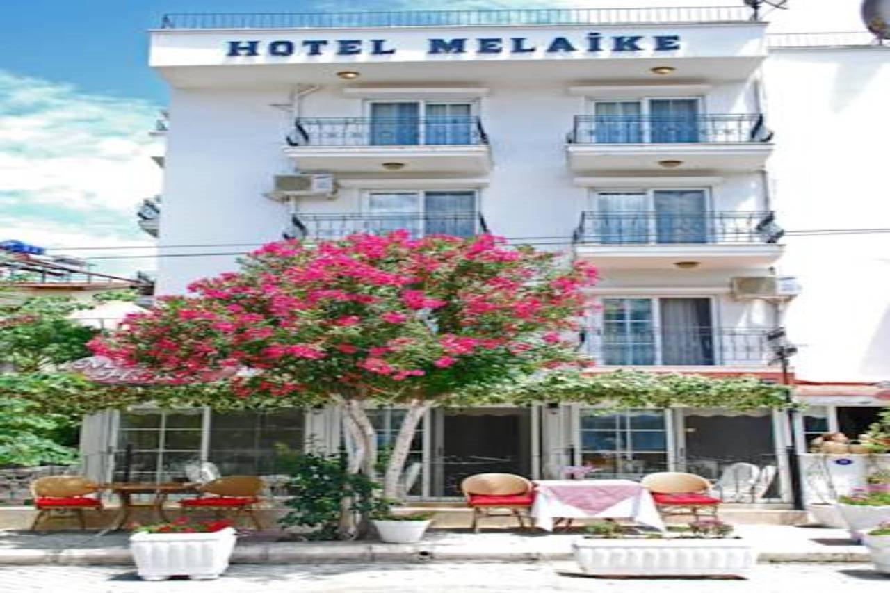 Melaike Hotel Foca Exterior photo