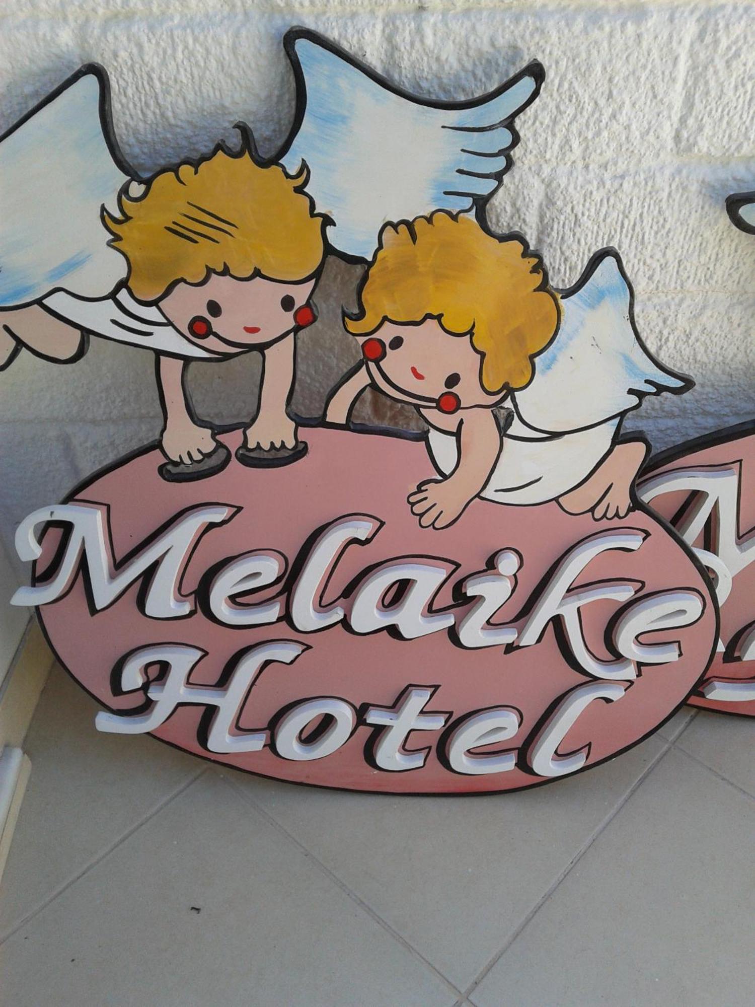 Melaike Hotel Foca Exterior photo